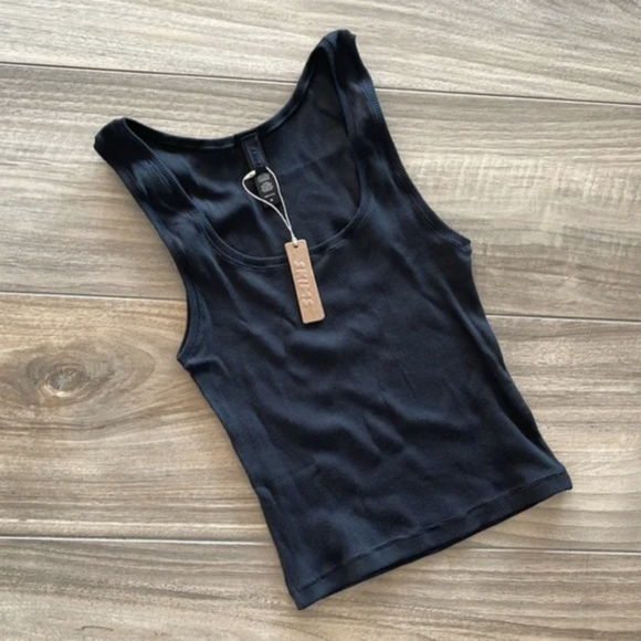 SKIMS Tops